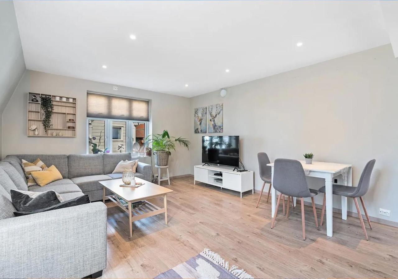 Stylish & Bright Penthouse - Office - 5 Star Location! Daire Egersund Dış mekan fotoğraf