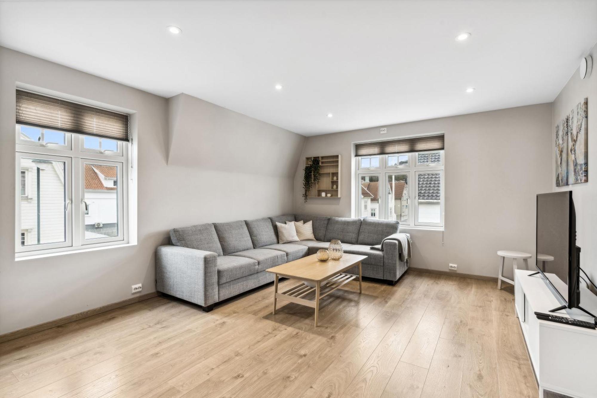Stylish & Bright Penthouse - Office - 5 Star Location! Daire Egersund Dış mekan fotoğraf